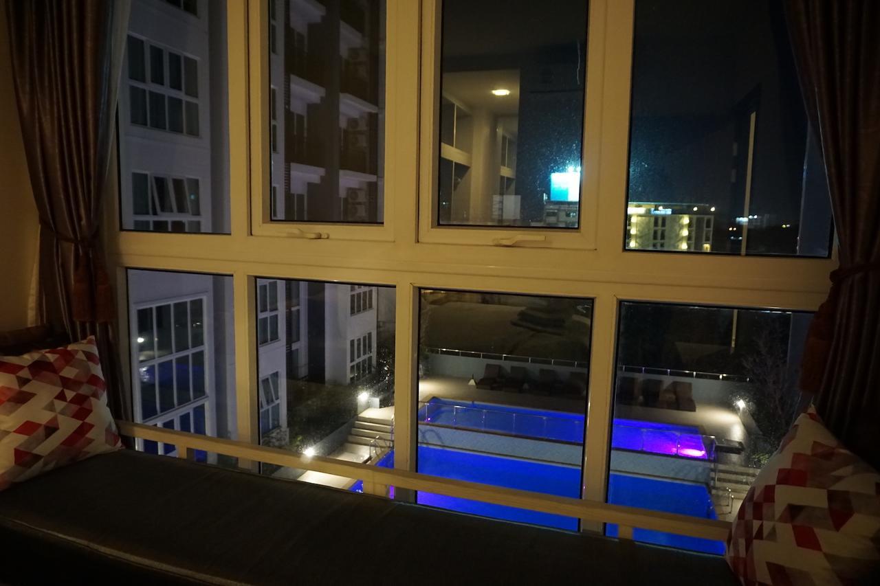 Pool View Room The Prio Csiangmaj Kültér fotó